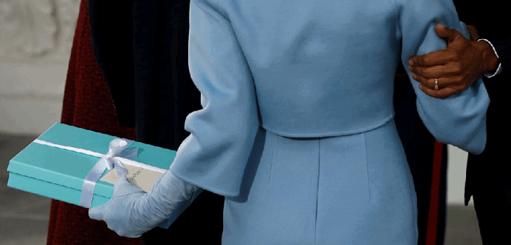 Tiffany & Co. &lsquo;pule&rsquo; a Donald Trump